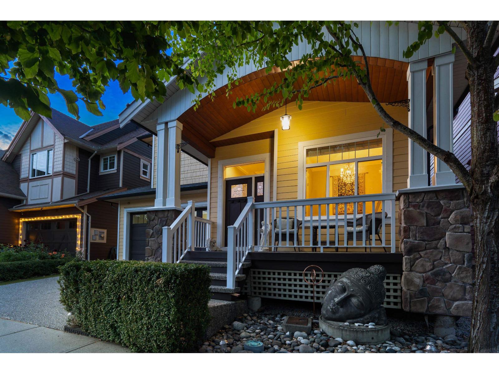 Photo 2 of 17363 0 B Avenue, Surrey BC