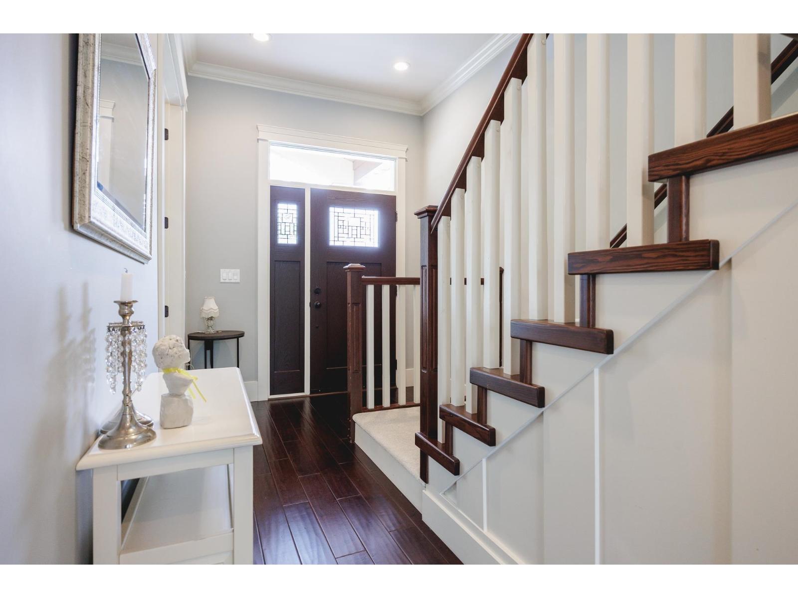 Photo 5 of 17363 0 B Avenue, Surrey BC