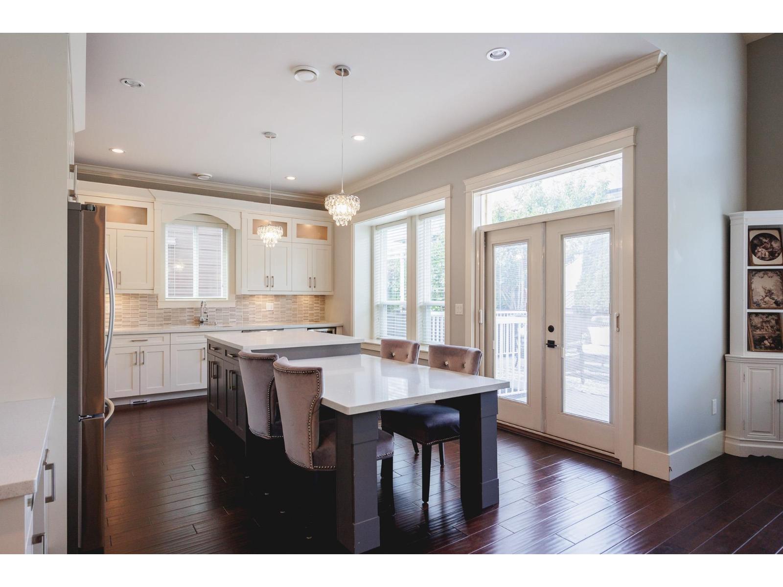 Photo 8 of 17363 0 B Avenue, Surrey BC