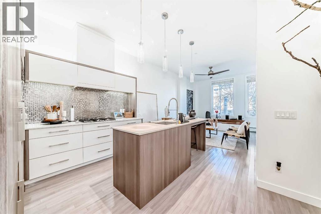 Single Family House for Sale in    Street NW West Hillhurst Calgary 
