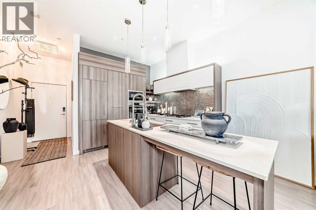 Single Family House for Sale in    Street NW West Hillhurst Calgary 