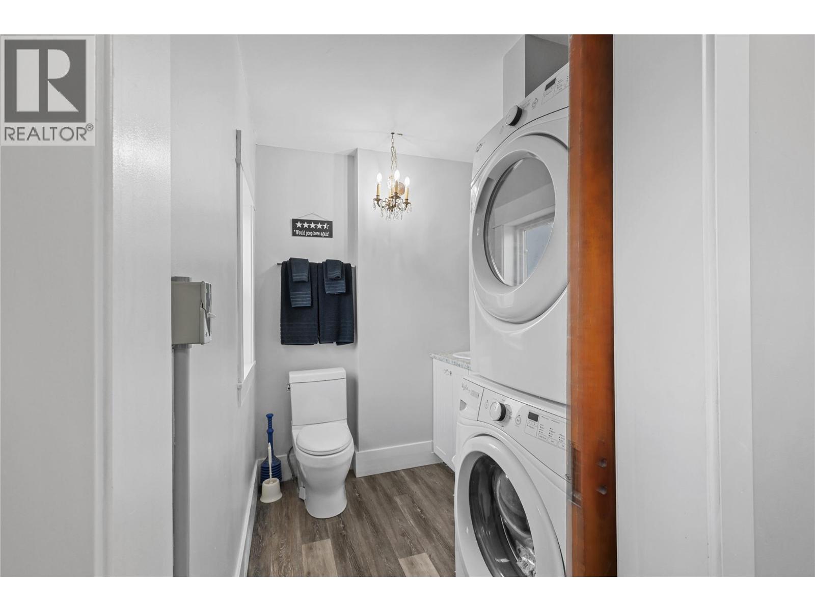 Photo 5 of 716 Columbia Street, Kamloops BC