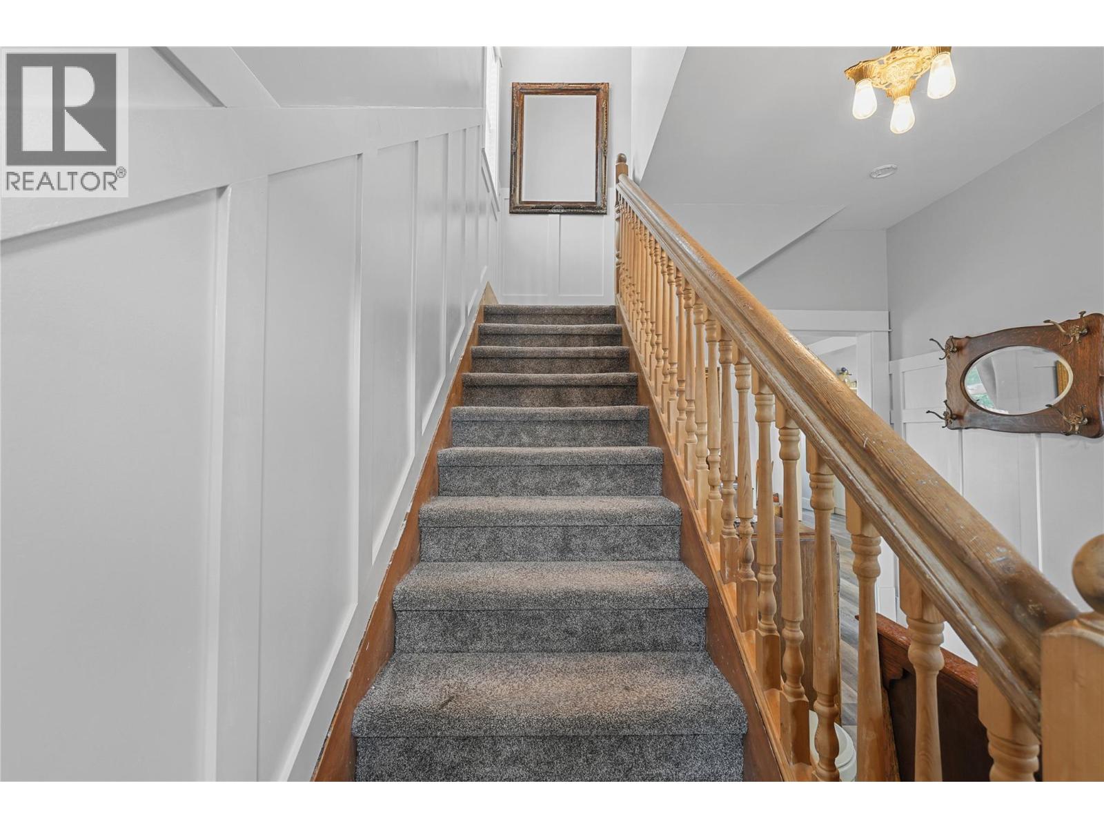 Photo 27 of 716 Columbia Street, Kamloops BC