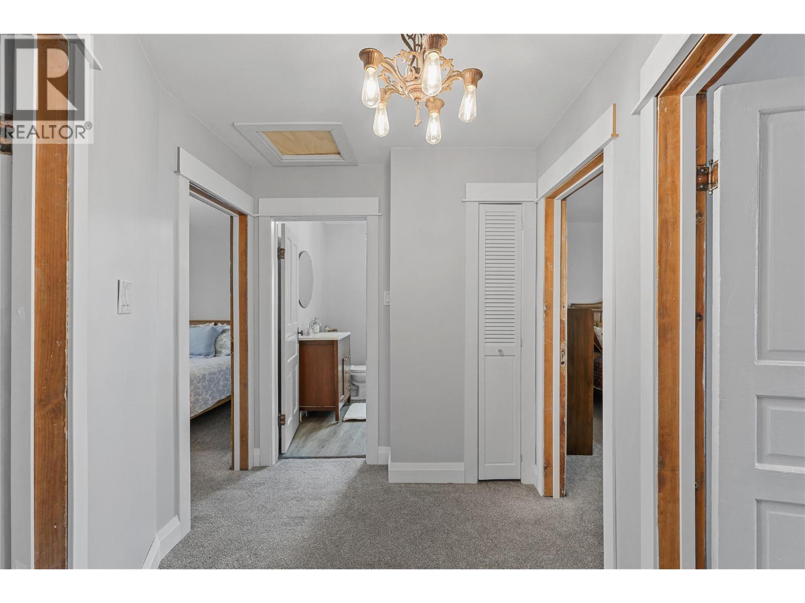 Photo 10 of 716 Columbia Street, Kamloops BC