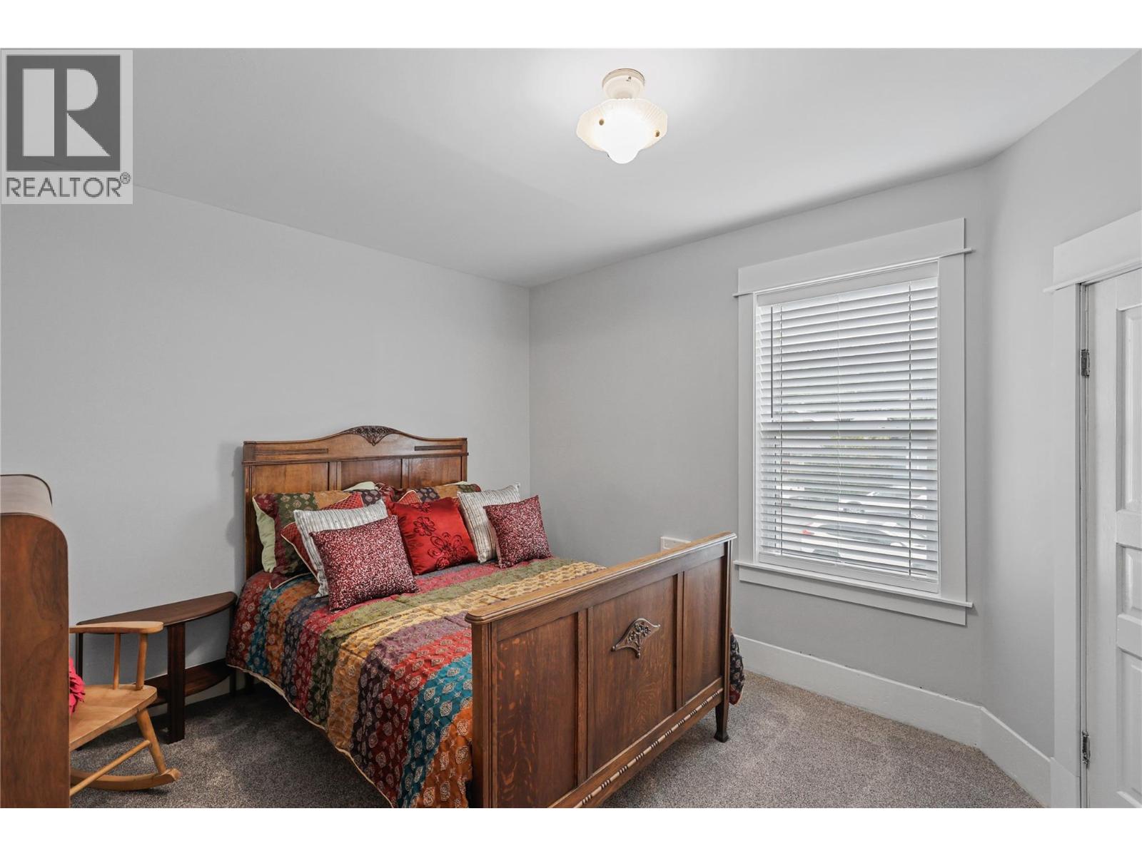 Photo 37 of 716 Columbia Street, Kamloops BC