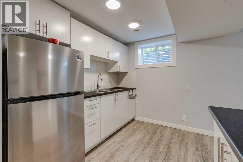 Photo 12 of 72 Aspen Crescent Se, Airdrie AB