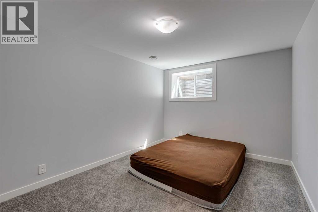Photo 14 of 72 Aspen Crescent Se, Airdrie AB