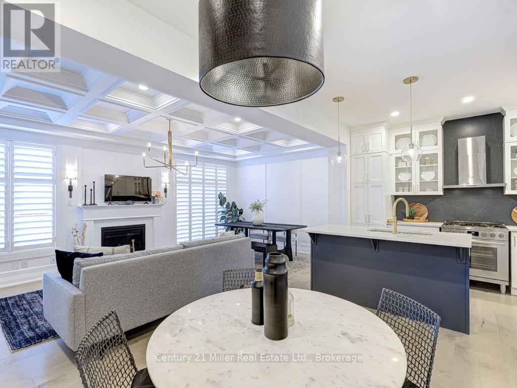 Photo 17 of 517 Kennedy Circle W, Milton ON