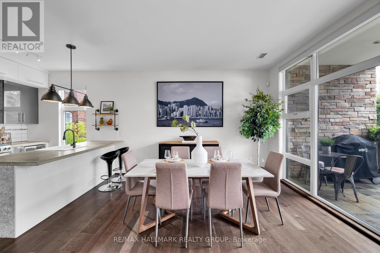 Photo 12 of 201 39 Vaughan Street, Ottawa ON
