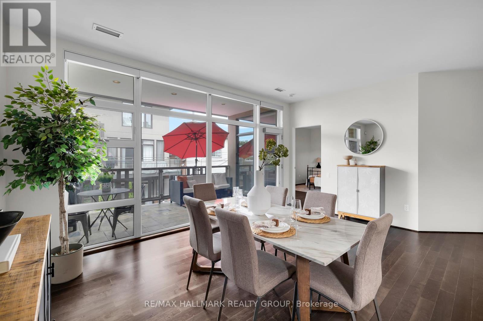 Photo 15 of 201 39 Vaughan Street, Ottawa ON