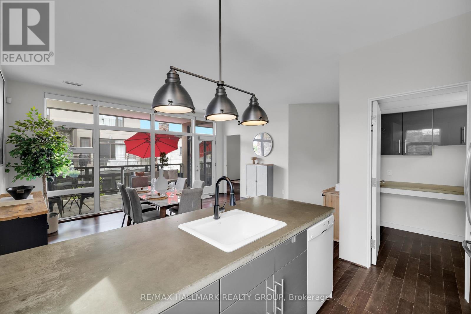 Photo 24 of 201 39 Vaughan Street, Ottawa ON
