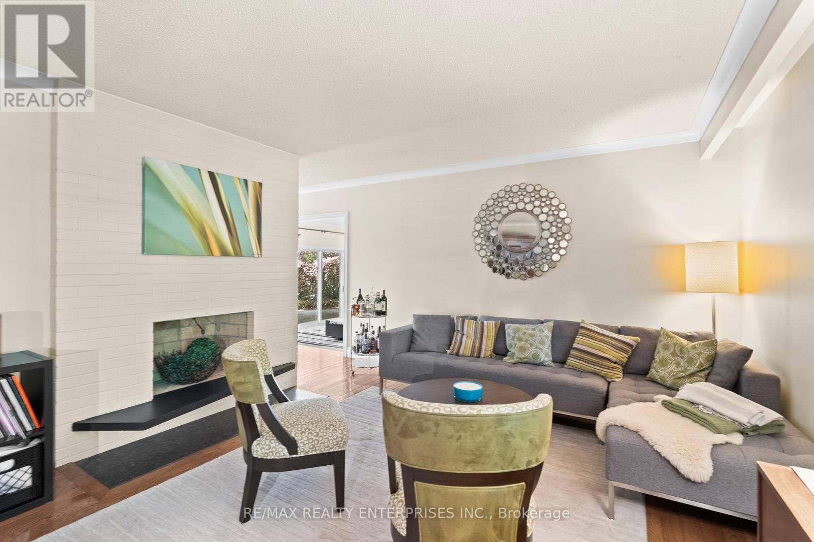 Photo 7 of 1867 Will Scarlett Drive, Mississauga ON