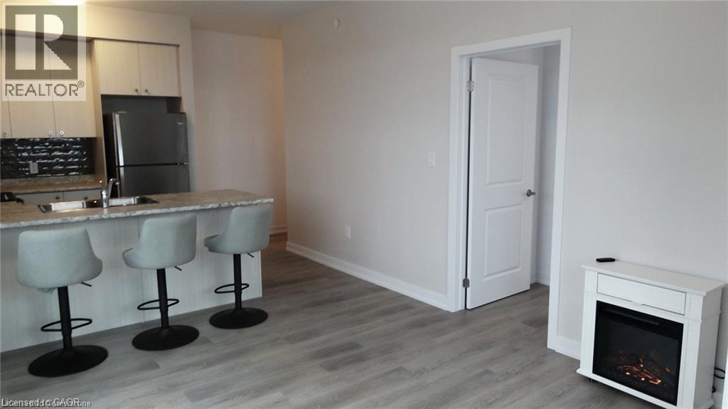 Photo 8 of 450 Dundas Street E Unit 1005, Waterdown ON