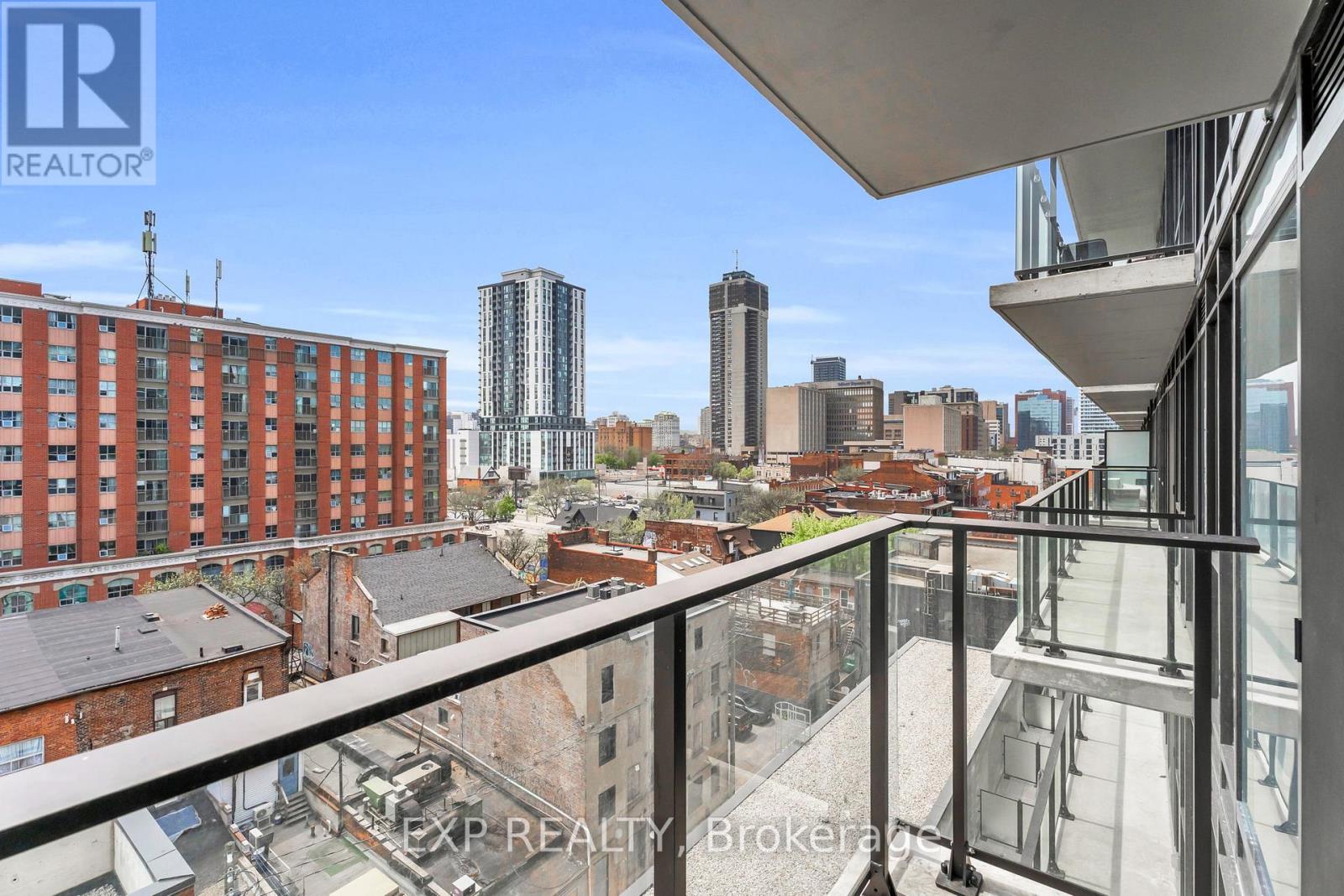 Photo 14 of 828 1 Jarvis Street, Hamilton ON