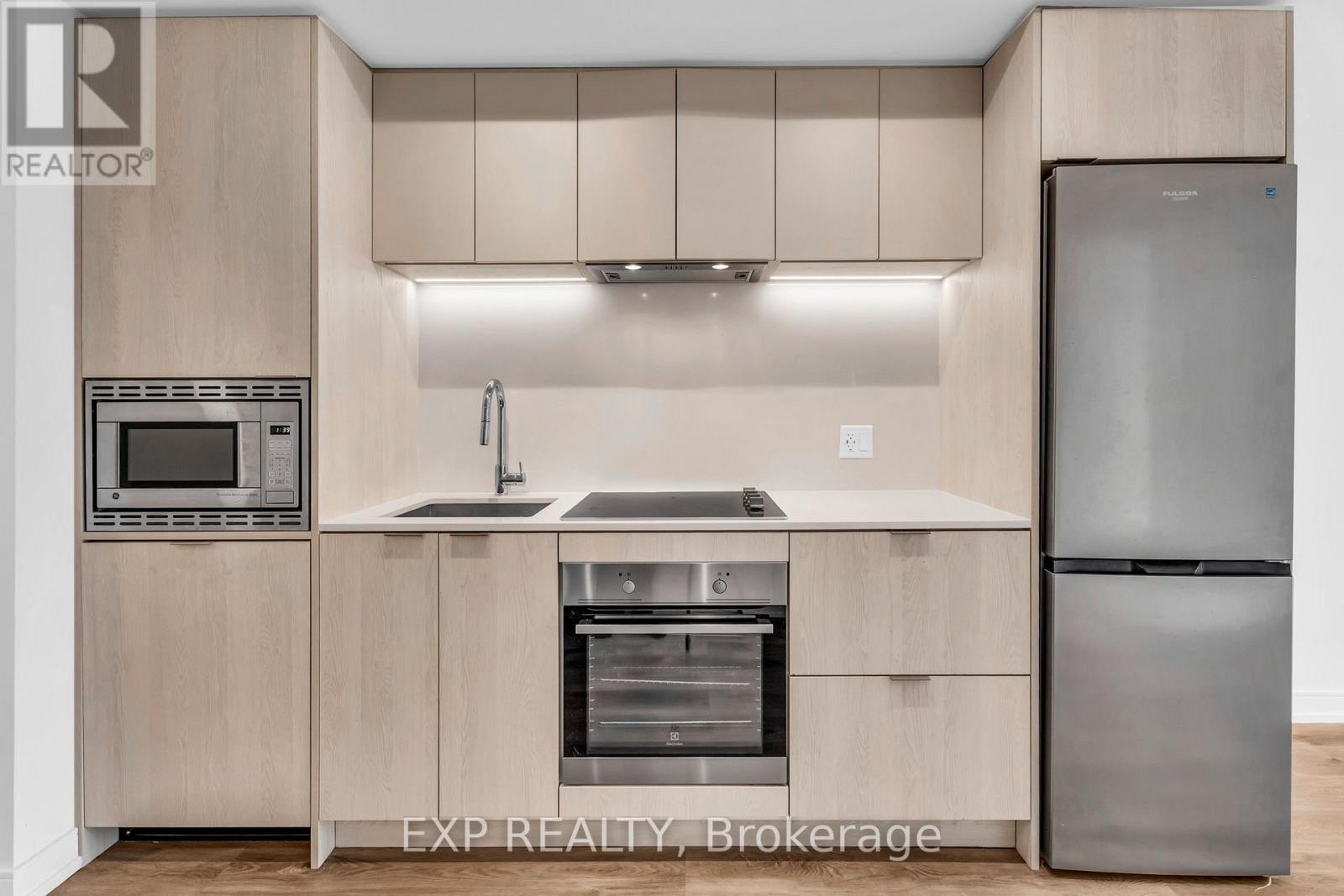 Photo 25 of 828 1 Jarvis Street, Hamilton ON