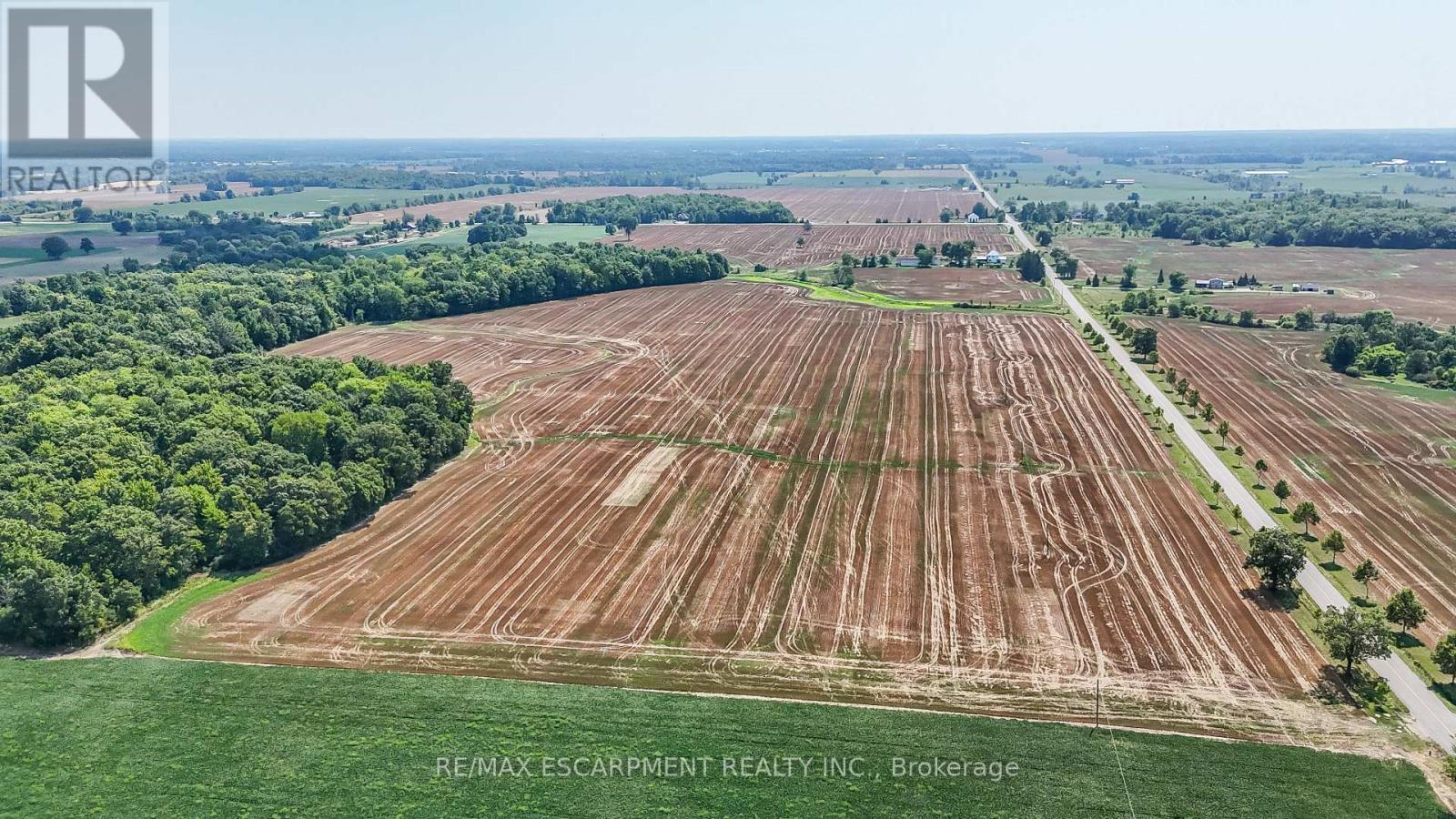 Photo 17 of 304 Turnbull Road, Haldimand ON