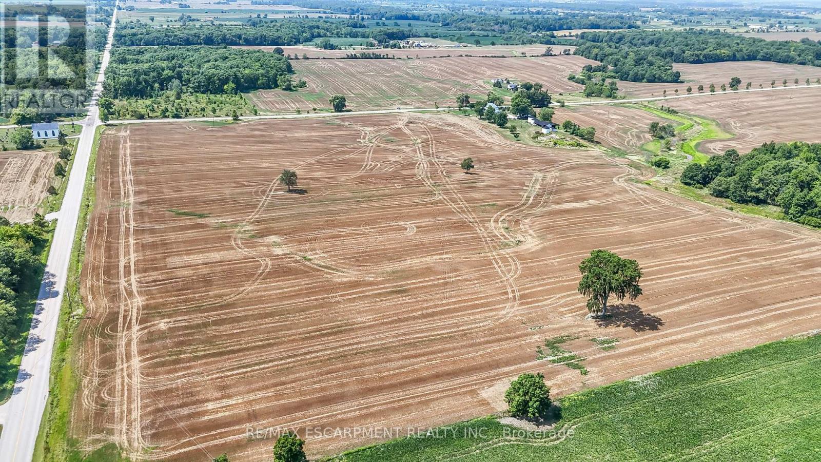 Photo 16 of 304 Turnbull Road, Haldimand ON