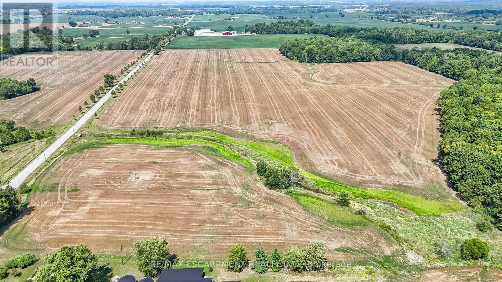 Photo 4 of 304 Turnbull Road, Haldimand ON