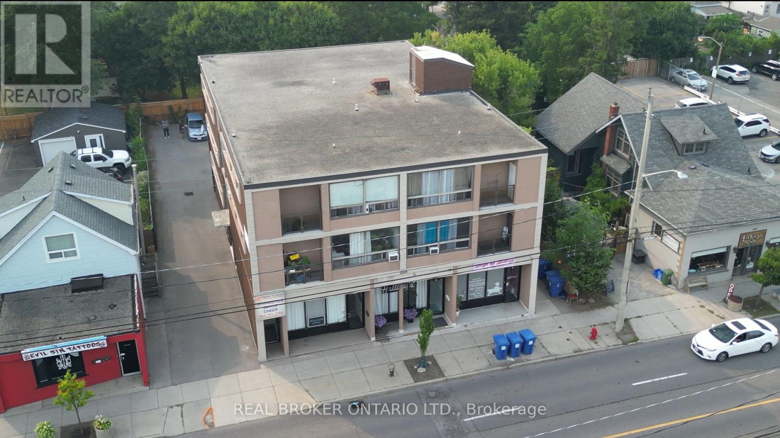 Photo 3 of 600 Upper Wellington Street, Hamilton ON