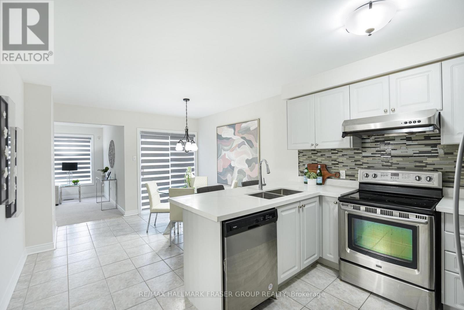 Photo 28 of 9 Tracey Court, Whitby ON