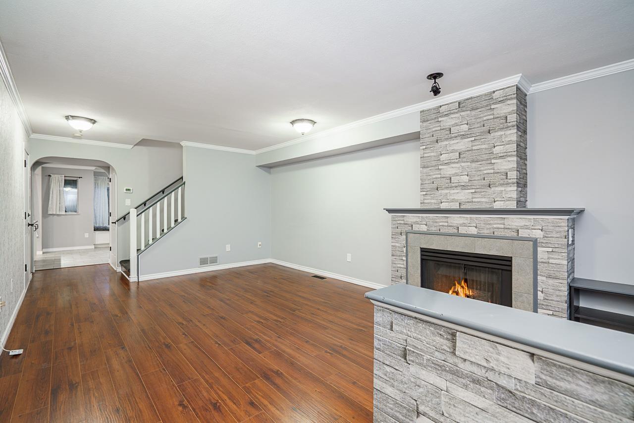 Photo 2 of 23 18883 65 Avenue, Surrey BC