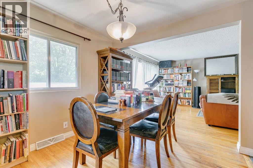Single Family House Bungalow for Sale in  Wedgewood Drive SW Wildwood Calgary 