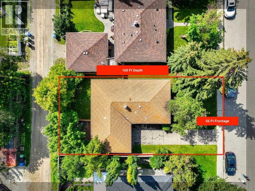 Single Family House Bungalow for Sale in  Wedgewood Drive SW Wildwood Calgary 