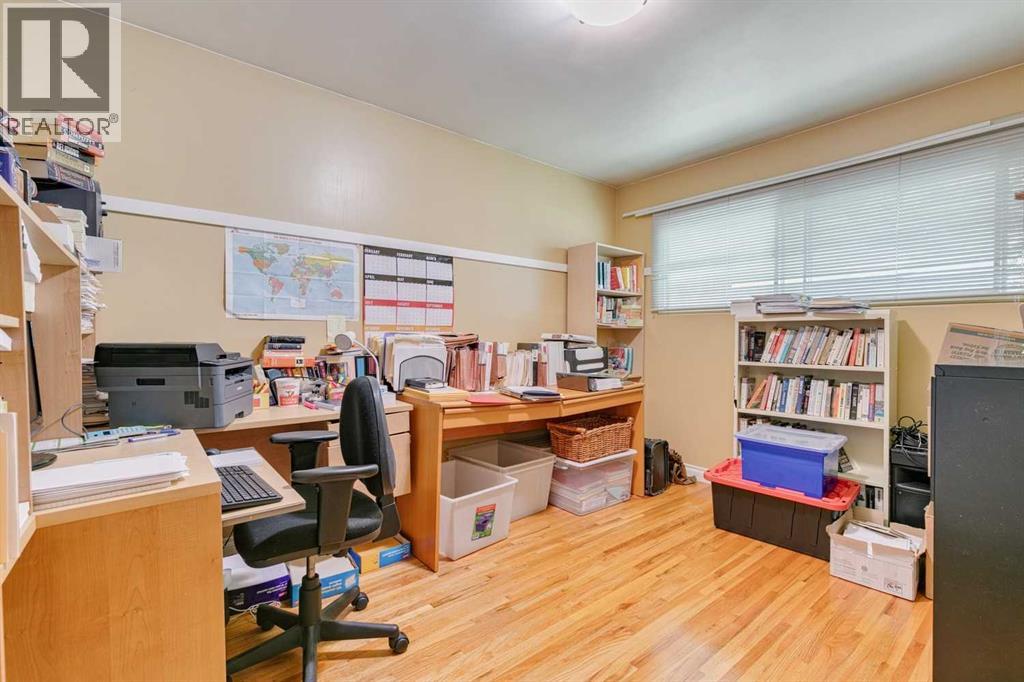 Single Family House Bungalow for Sale in  Wedgewood Drive SW Wildwood Calgary 