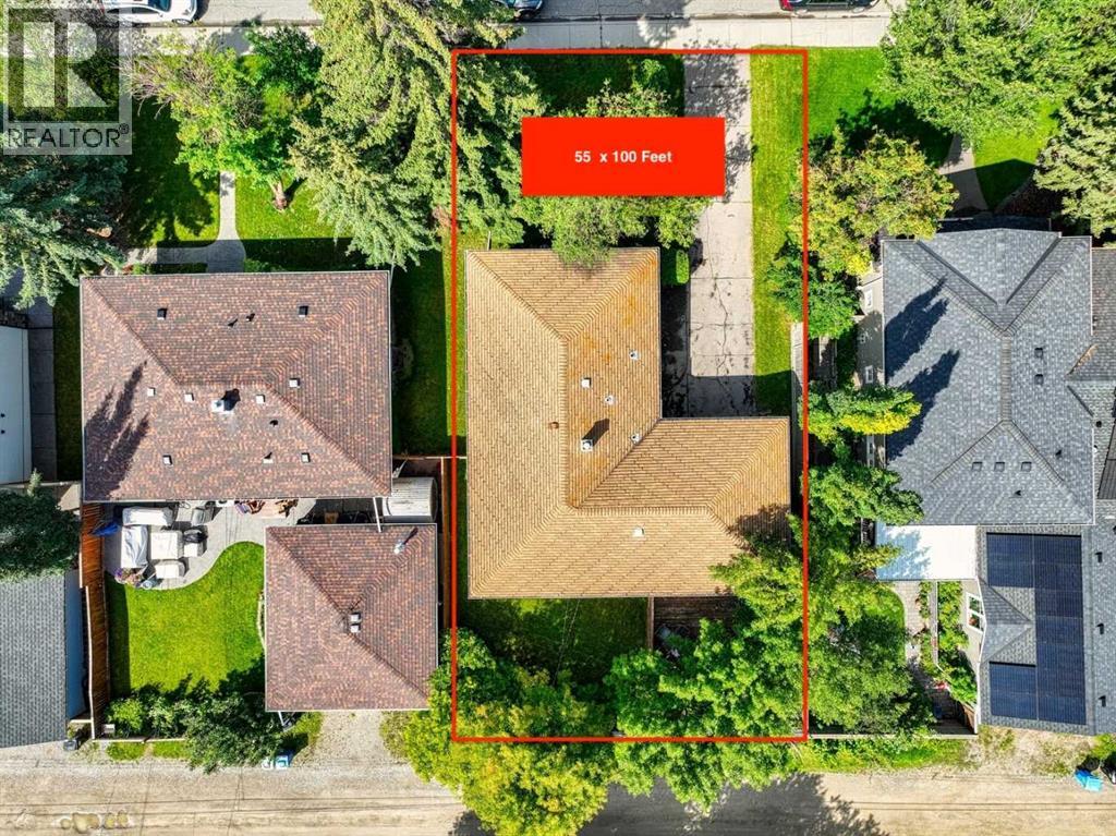 Single Family House Bungalow for Sale in  Wedgewood Drive SW Wildwood Calgary 