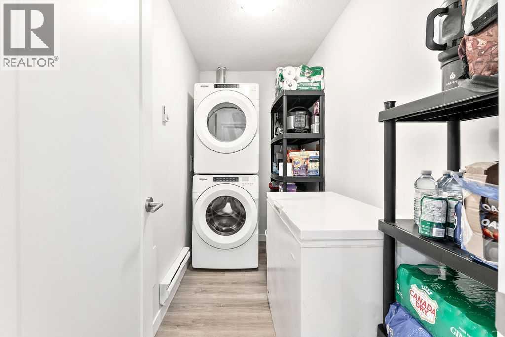 Single Family House for Sale in   Shawnee Common SW Shawnee Slopes Calgary 