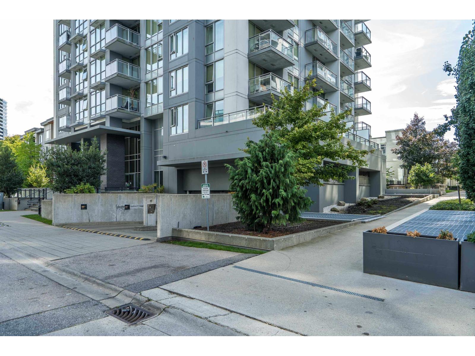 Photo 25 of 2603 13325 102 A Avenue, Surrey BC