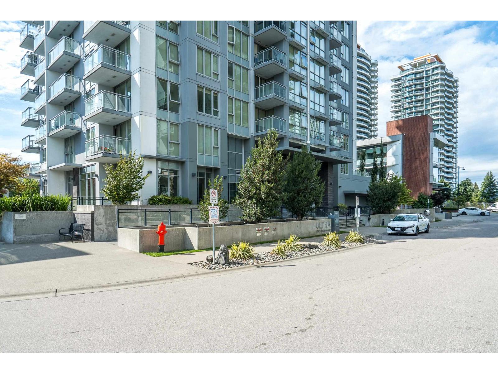 Photo 2 of 2603 13325 102 A Avenue, Surrey BC