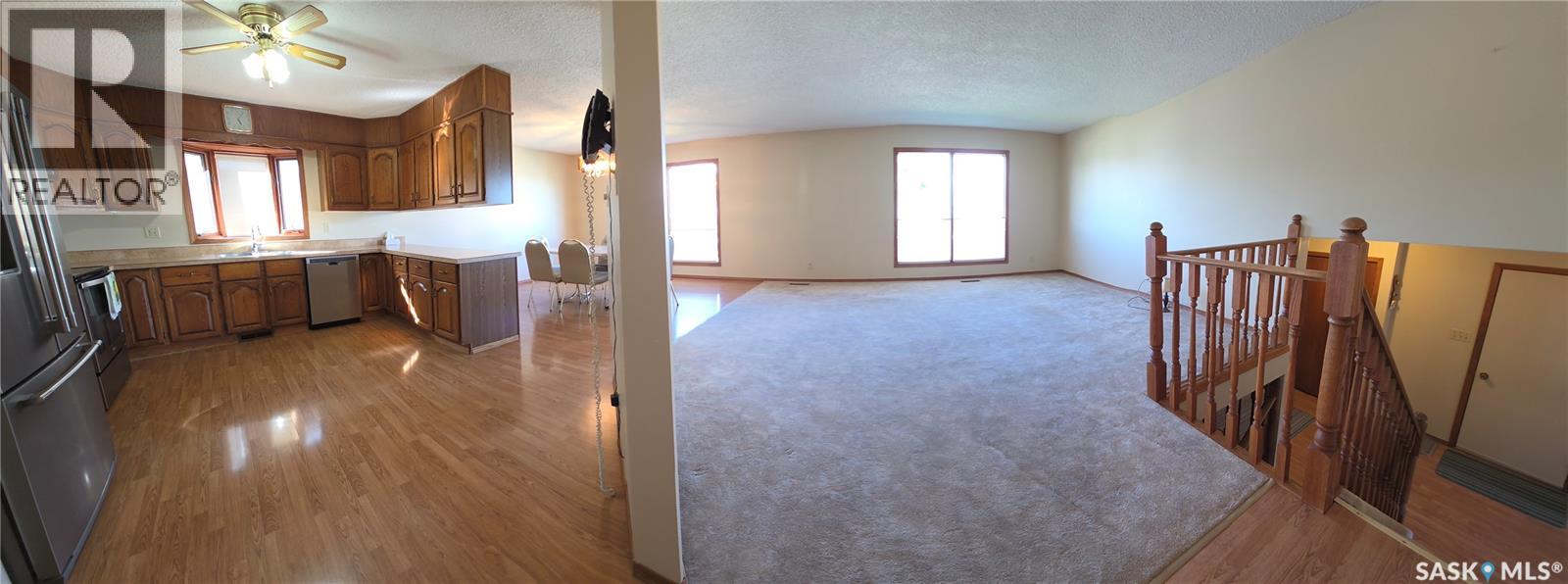 Photo 13 of 310 Aspen Drive, Swift Current SK