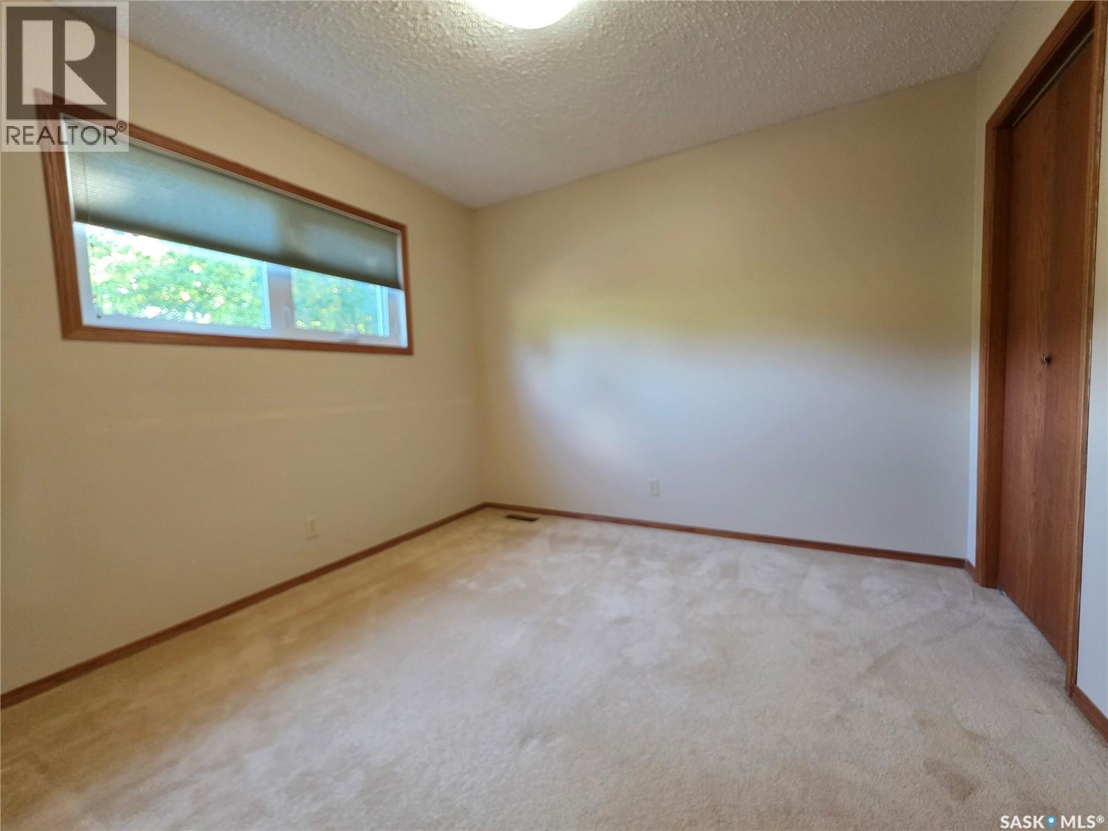 Photo 17 of 310 Aspen Drive, Swift Current SK