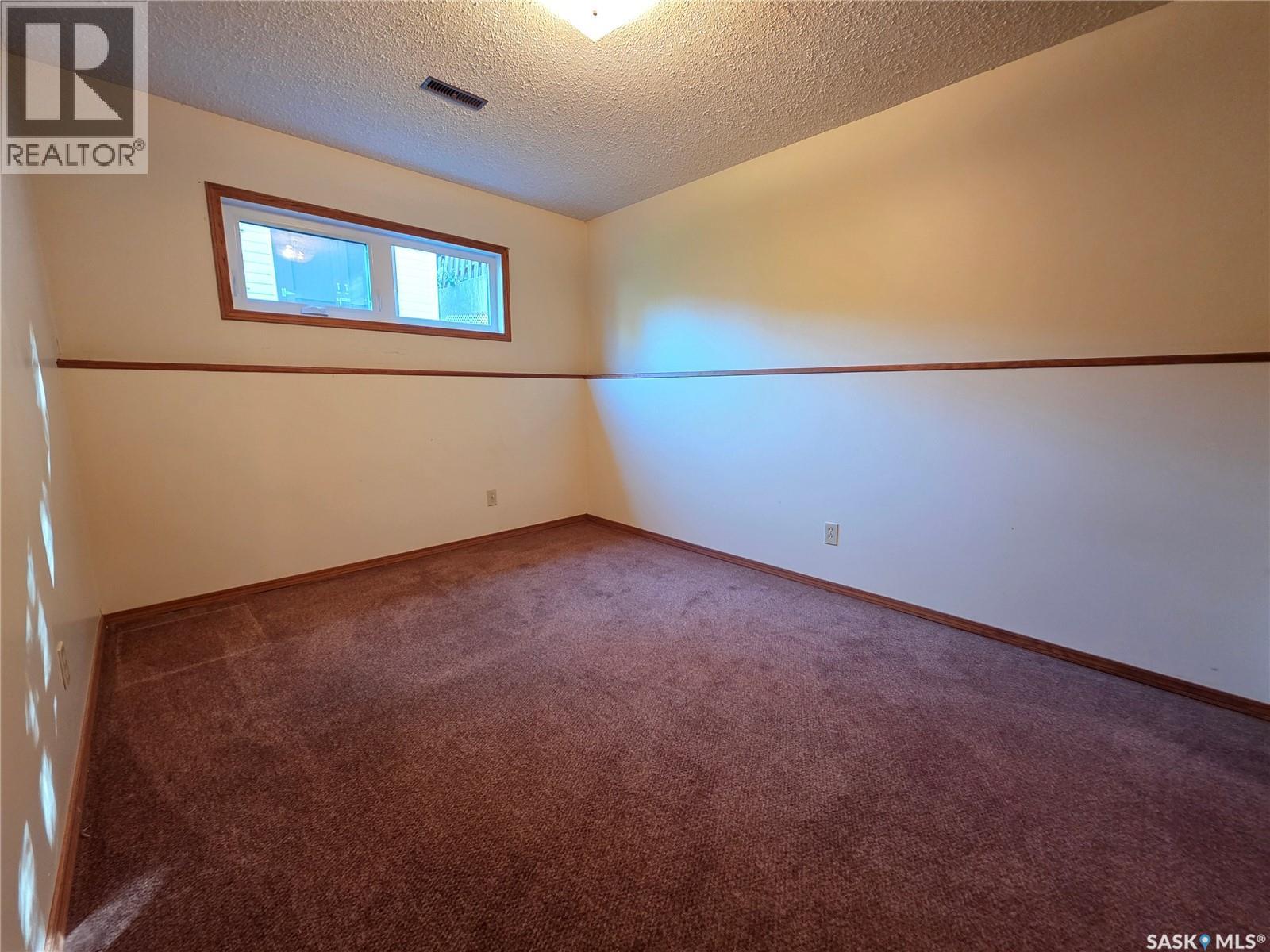 Photo 30 of 310 Aspen Drive, Swift Current SK