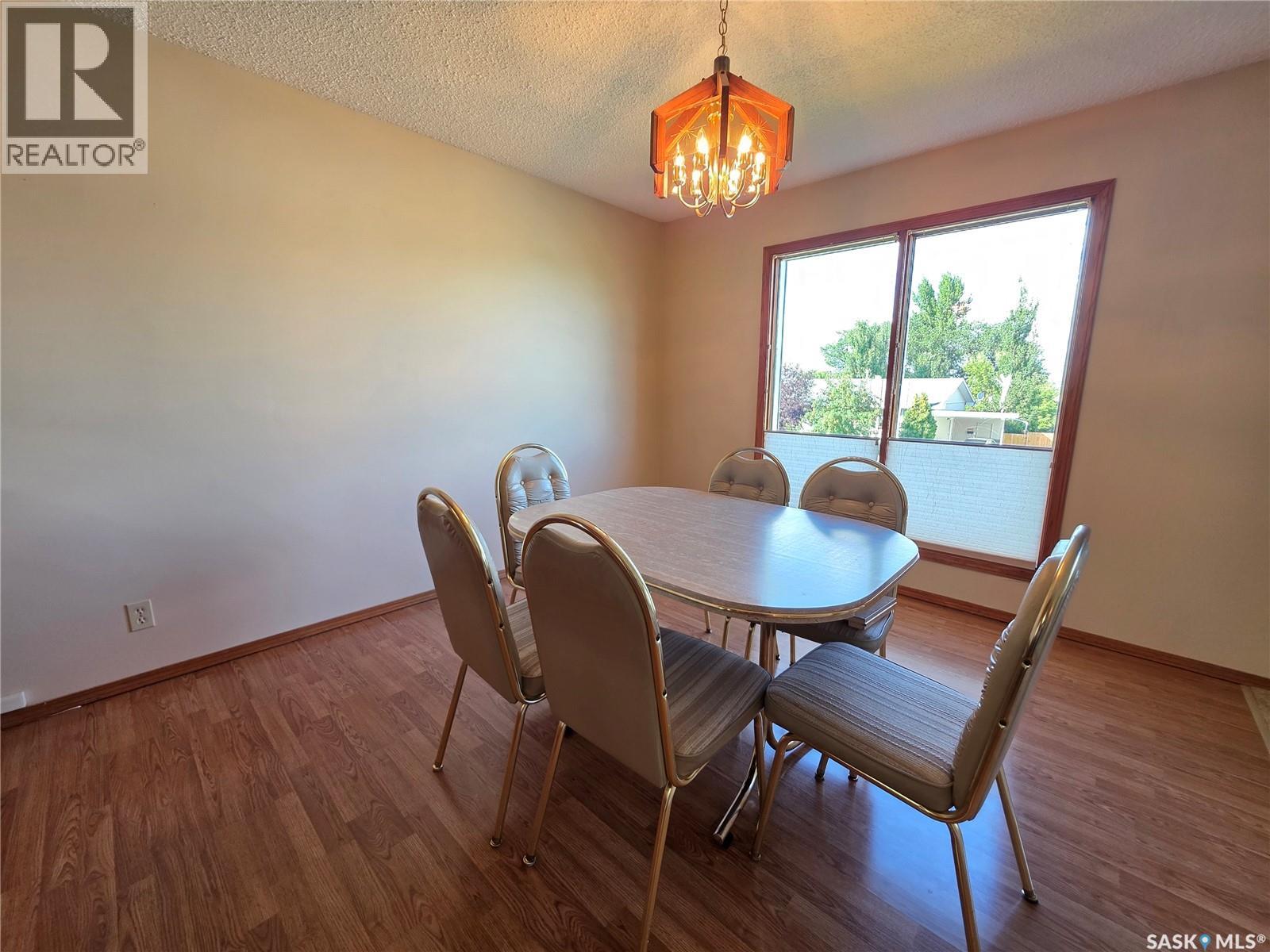 Photo 9 of 310 Aspen Drive, Swift Current SK