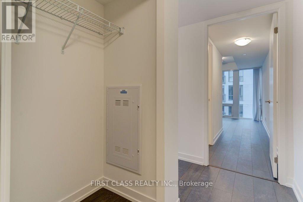 Photo 9 of 912 60 Shuter Street, Toronto ON