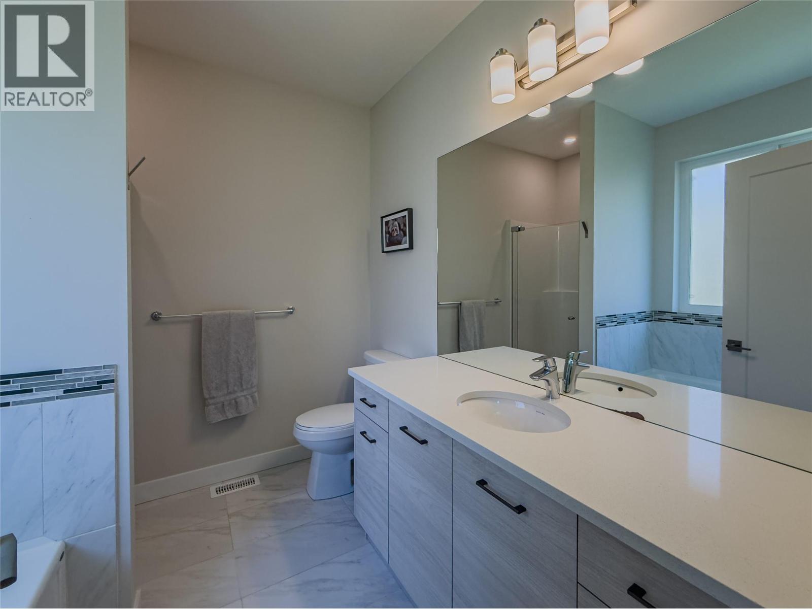 Photo 2 of 2071 Saddleback Drive, Kamloops BC