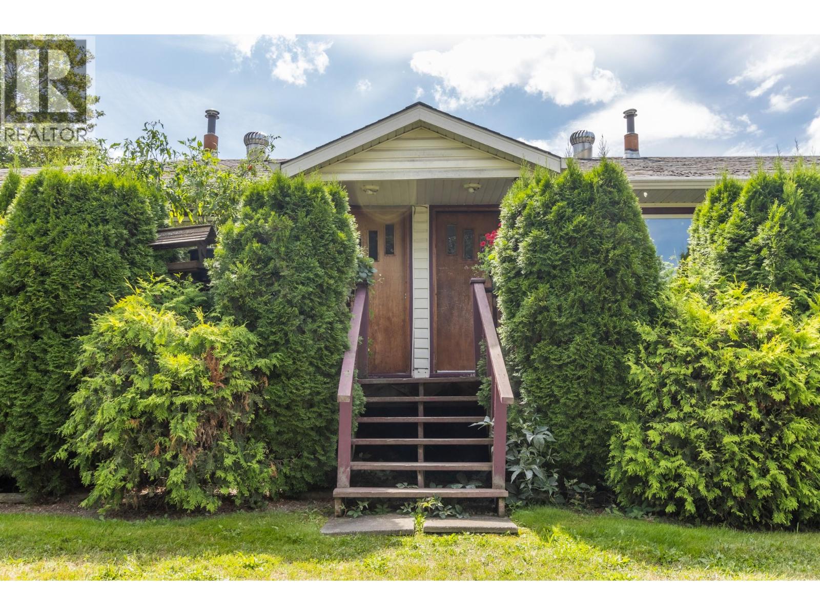 Photo 22 of 1120 Shuswap Street Se, Salmon Arm BC