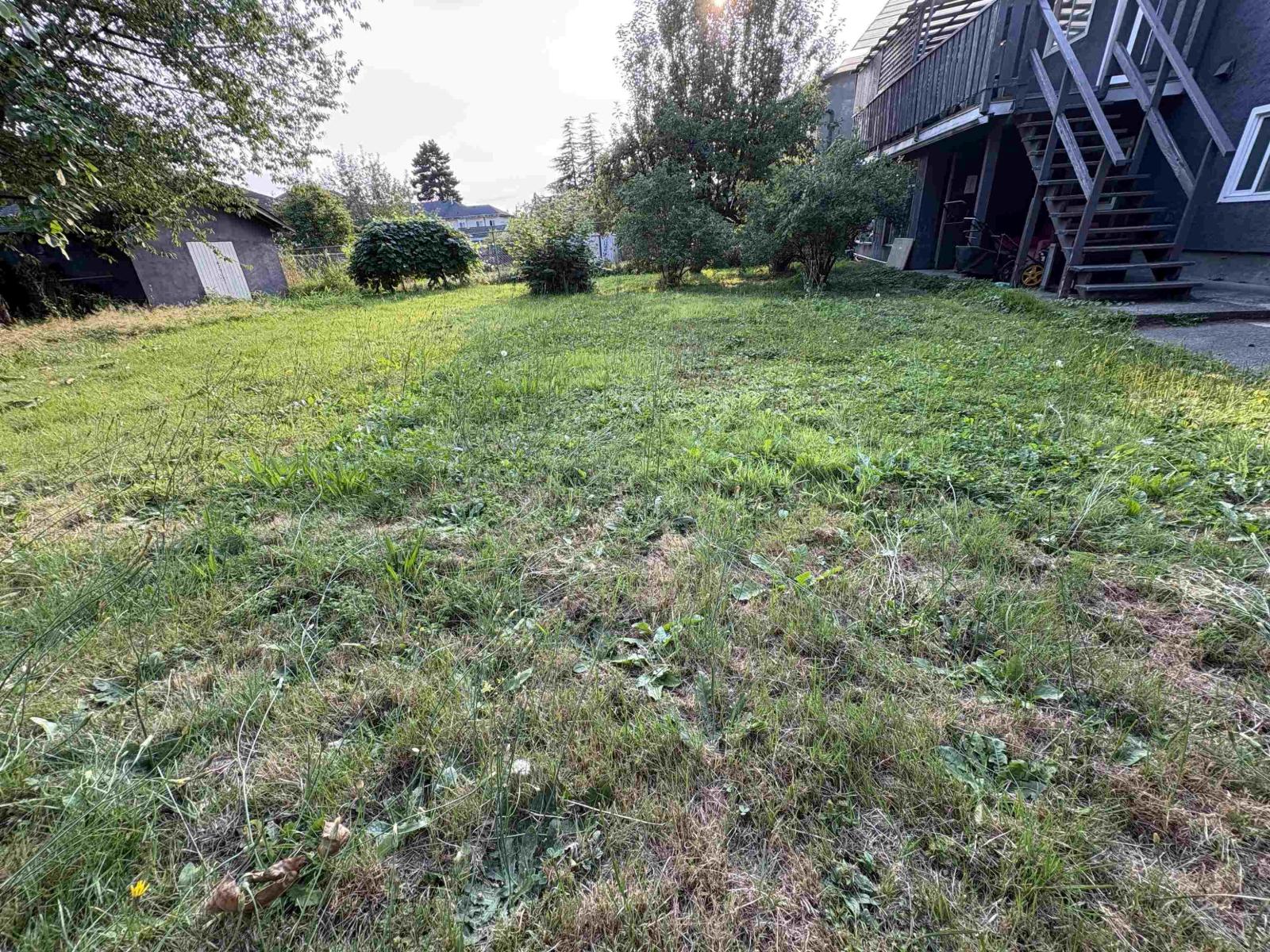 Photo 1 of 13442 98 A Avenue, Surrey BC
