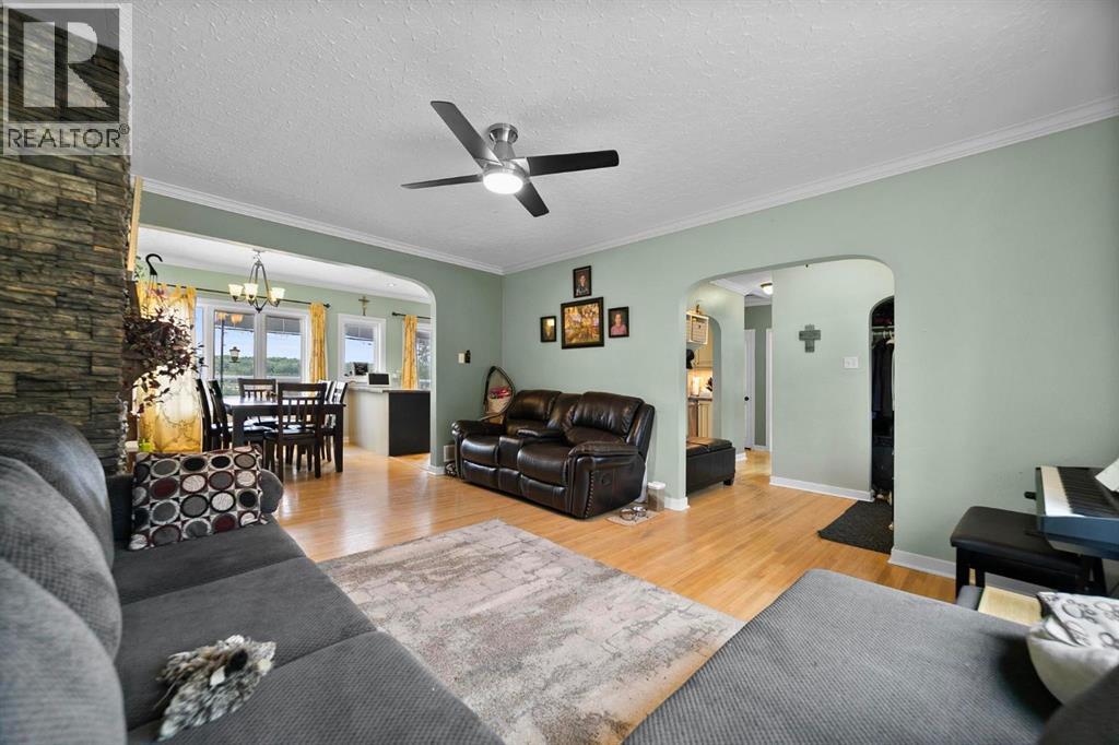 Photo 27 of 251 44101 Range Road 214, Rural Camrose County AB