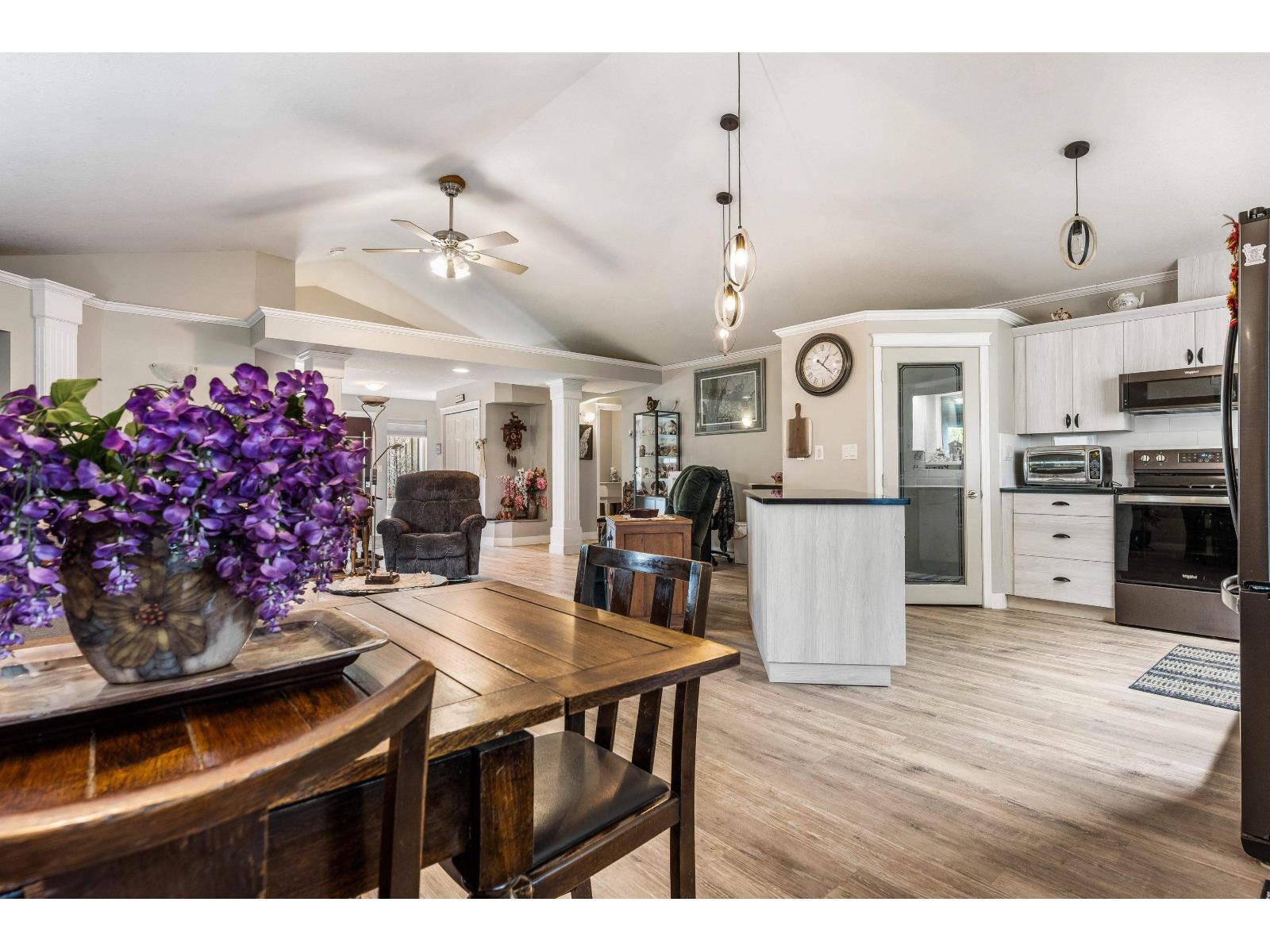 Photo 13 of 46481 Ranchero Drive Sardis East Vedder, Chilliwack BC