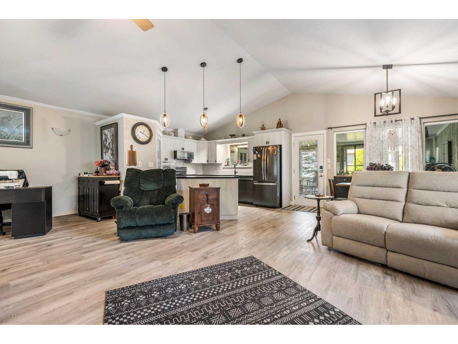 Photo 25 of 46481 Ranchero Drive Sardis East Vedder, Chilliwack BC