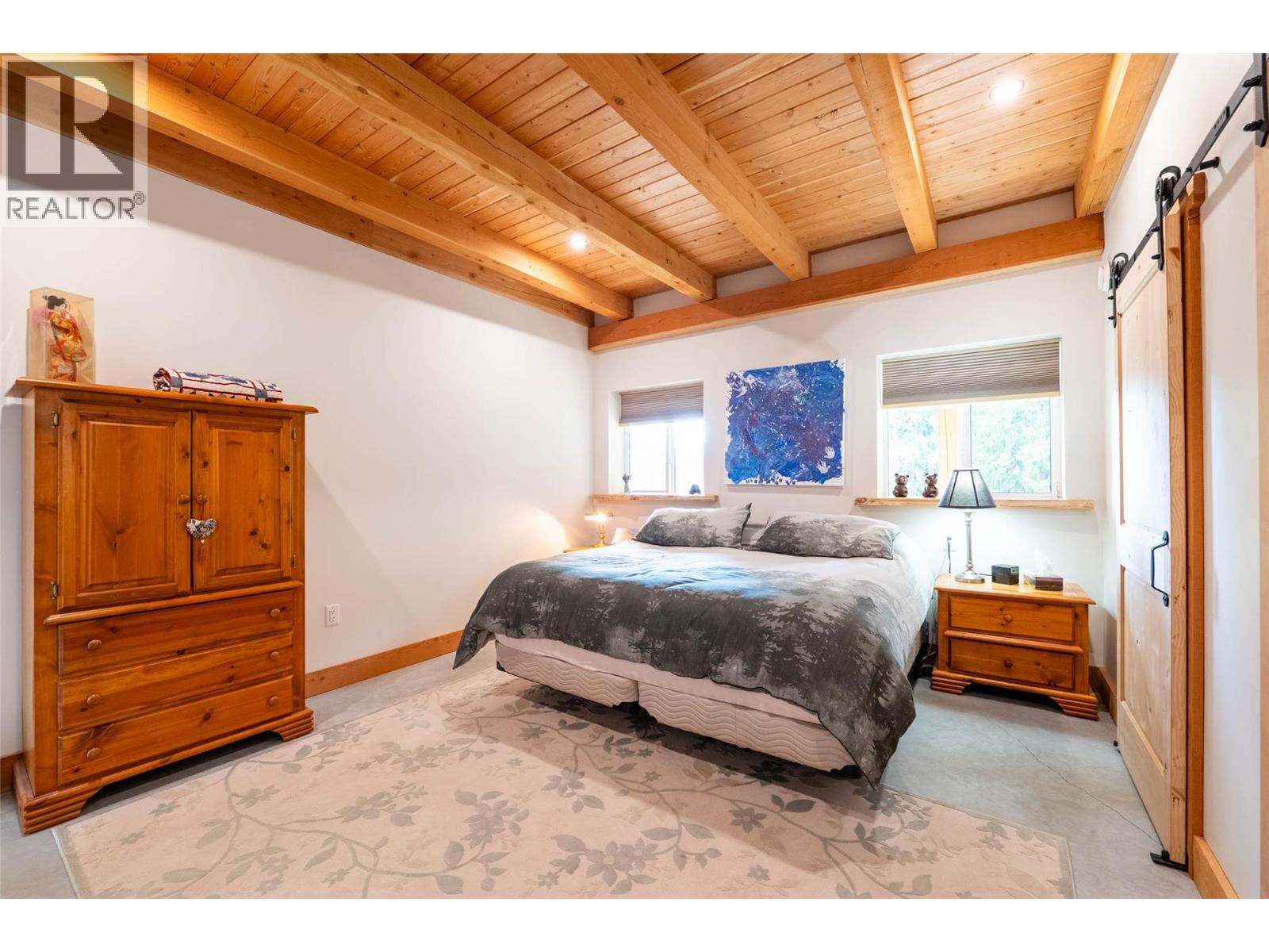 8774 6 Highway, Salmo