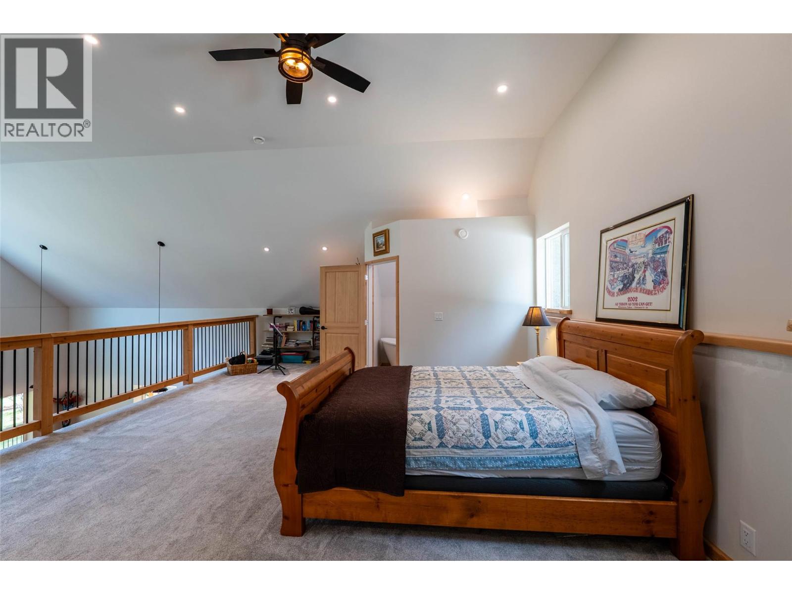 8774 6 Highway, Salmo
