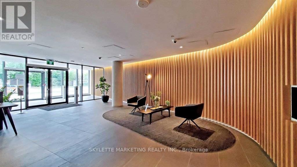 Photo 4 of 902 160 Flemington Road, Toronto ON