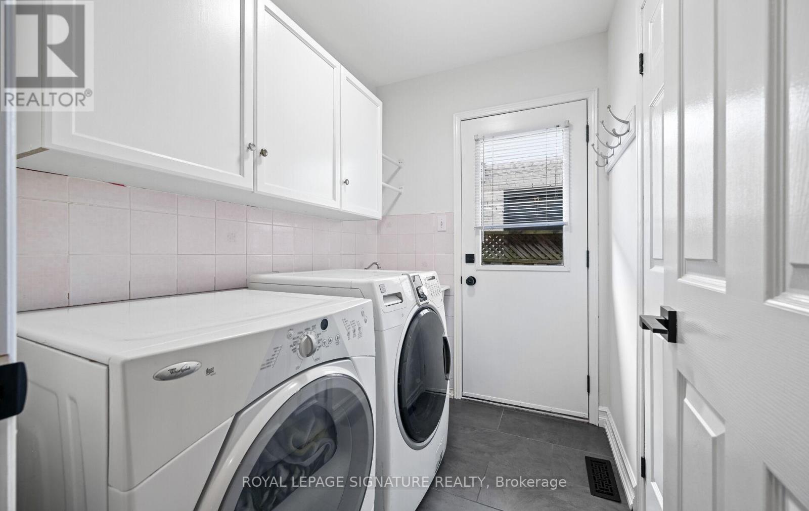 Photo 15 of 2048 Chrisdon Road, Burlington ON