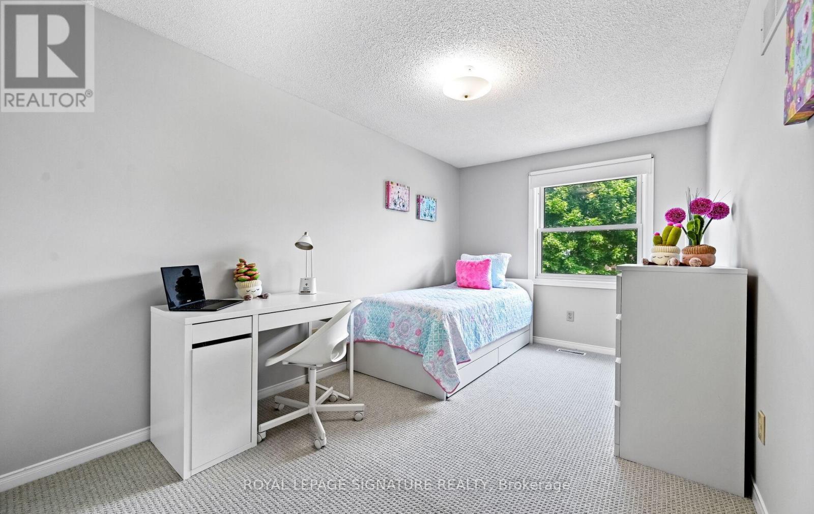 Photo 25 of 2048 Chrisdon Road, Burlington ON