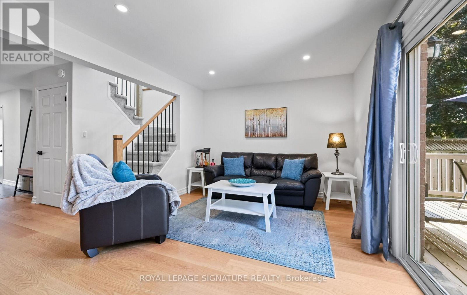 Photo 6 of 2048 Chrisdon Road, Burlington ON