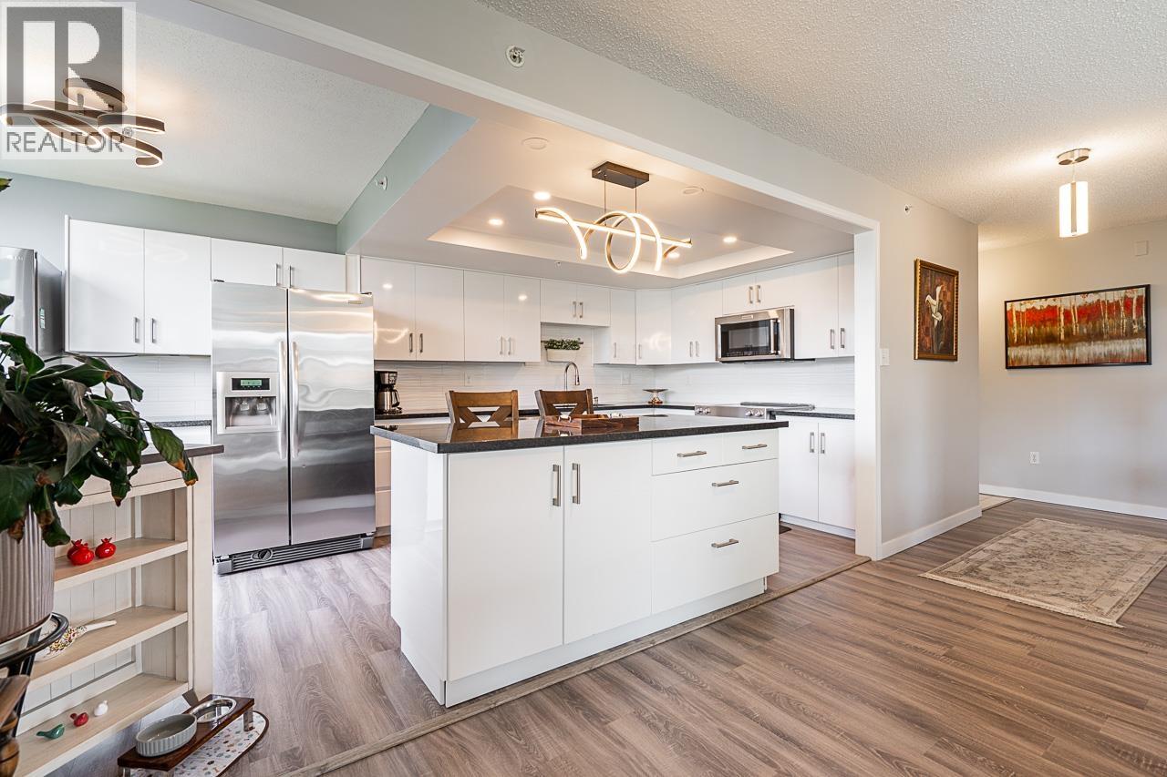Photo 2 of 806 1190 Pipeline Road, Coquitlam BC